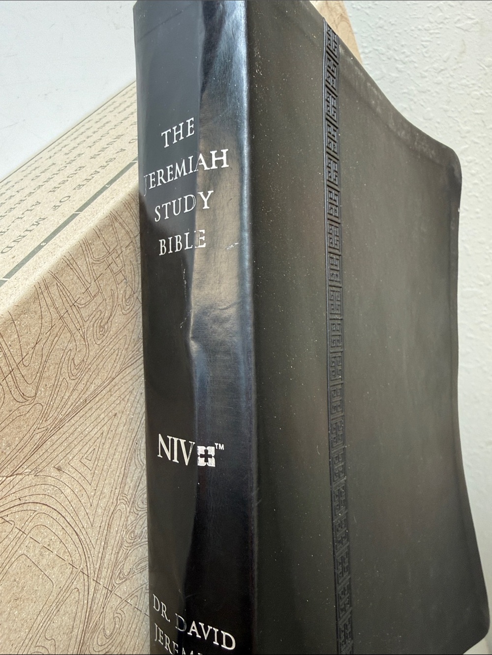 The Jeremiah Study Bible NIV Black soft cover large print